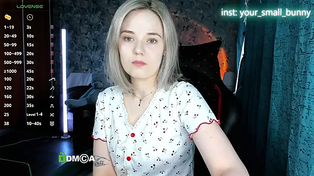 Your small bunny online show from May 8, 2:04 am