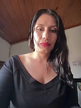 Alysson-- online show from April 29, 7:30 pm