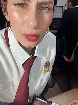 Alysson-- online show from May 19, 2:35 pm