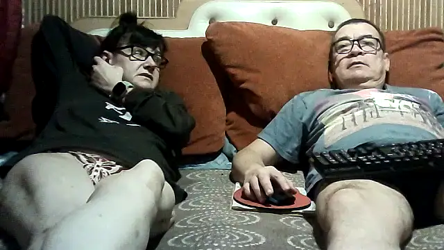 AlanaLaDream online show from November 17, 7:03 pm