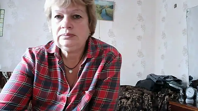 Ettie Tonia online show from October 30, 8:49 am