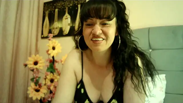 taylor198115 online show from December 20, 6:50 am