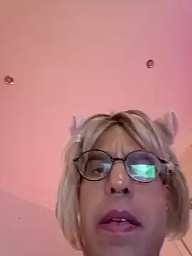 Soraya Sissy  online show from October 22, 12:04 am