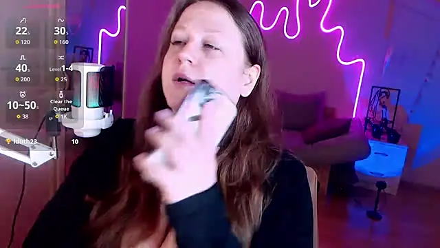 LizzyShine online show from September 27, 2:35 pm