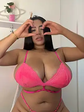 kristynmassey online show from April 30, 9:19 pm