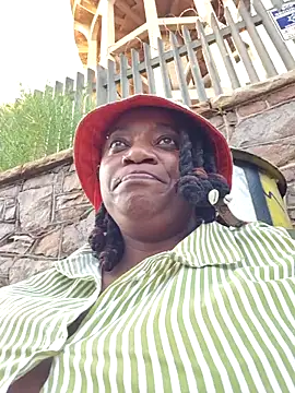 ThickianaRider online show from February 9, 4:20 pm