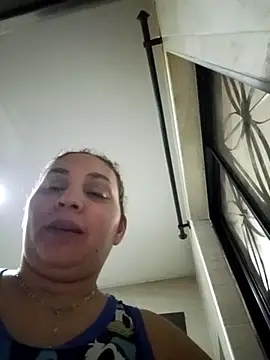 Snapshot of MirandaSoto chatting on September 9, 3:17 am MirandaSoto online show from September 9, 3:17 am
