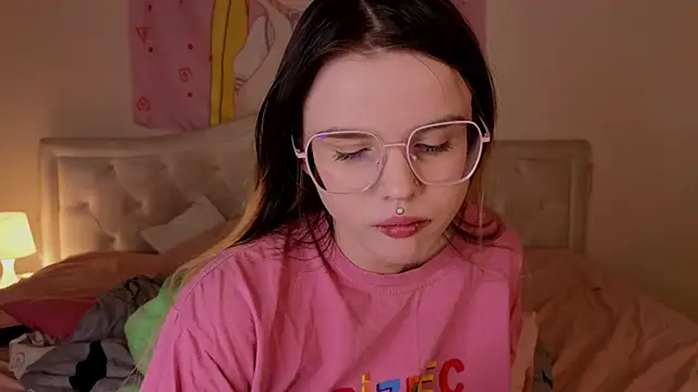 HanaMitsuri online show from October 23, 7:20 pm