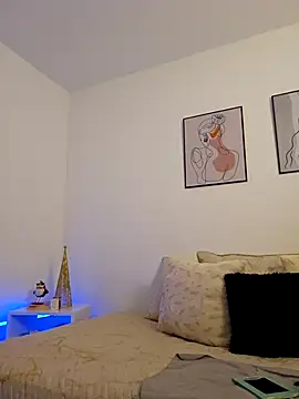 VictoriaEvaans  online show from January 5, 9:40 pm