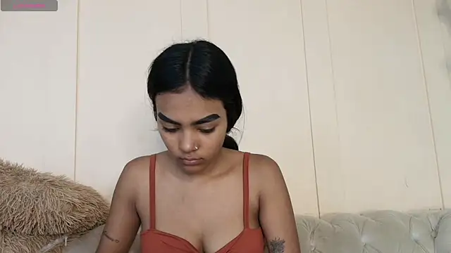 julieta aguilar1 online show from May 23, 7:34 pm