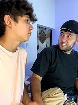 VALERIO AND DORIAN online show from December 16, 12:05 am