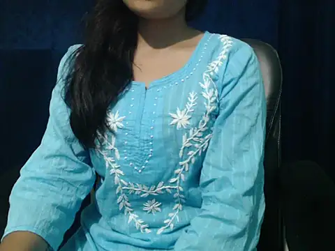 Yashi online show from May 22, 4:49 pm