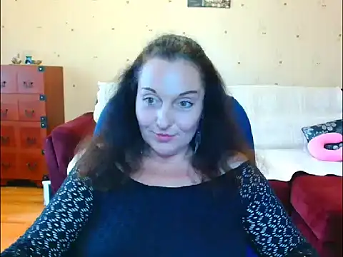 Alice3694 online show from May 25, 7:40 am