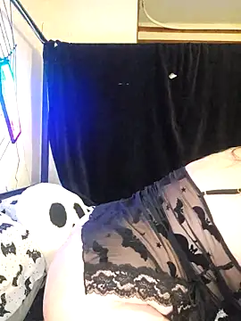 Bunny Cummings online show from October 13, 10:45 pm