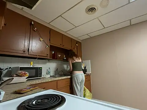 gingerbabe18 online show from April 10, 12:38 am