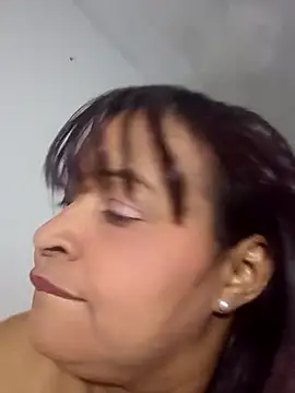 Snapshot of _violetta_- chatting on September 10, 12:54 am violetta - online show from September 10, 12:54 am