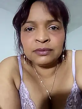 Snapshot of _violetta_- chatting on September 27, 4:47 pm violetta - online show from September 27, 4:47 pm