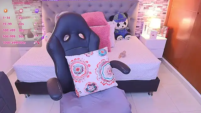 sophia  boobs online show from November 14, 10:59 am