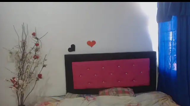 Snapshot of angel_barbie_1 chatting on September 30, 3:50 pm angel barbie 1 online show from September 30, 3:50 pm