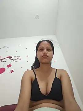 DrippyPatois online show from June 18, 6:04 am