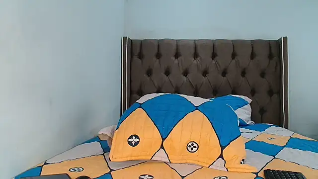 CHOCKYCHOCX2 online show from October 30, 5:10 am