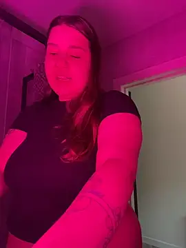 SuzieMurray online show from May 22, 8:34 am