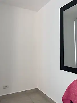 kimberlyhills1 online show from October 17, 7:39 pm