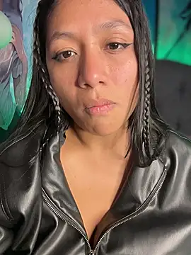 Im Little online show from January 14, 2:16 am