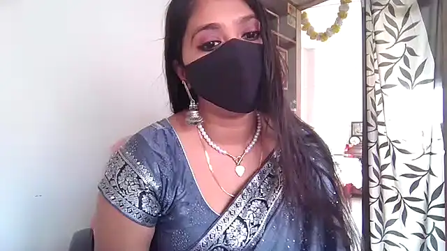 cuty-riya143 online show from February 3, 2:53 am