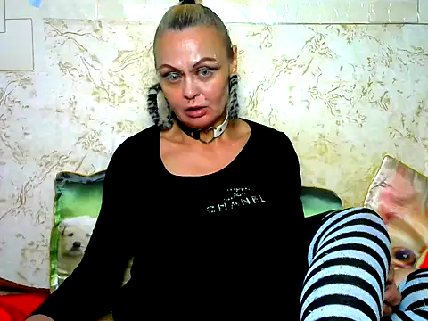 Gardener of Illusions online show from May 11, 11:24 pm