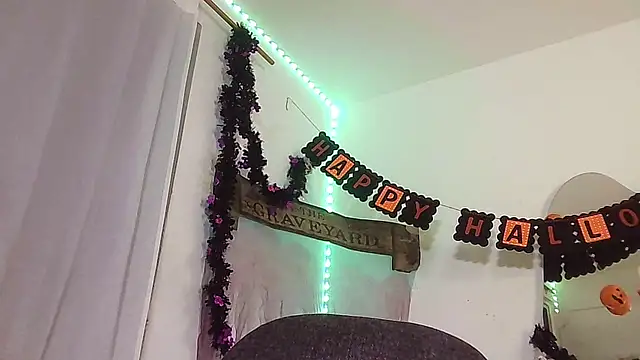 cherrybom969 online show from October 21, 3:32 am