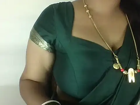 Sexy-Shalinii online show from May 26, 4:06 pm