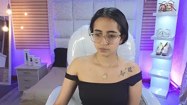 Mia Fischer online show from May 19, 12:23 pm