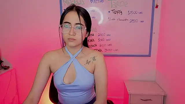 Mia Fischer online show from May 6, 4:11 pm