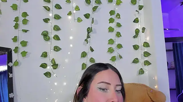 JanneKim online show from November 19, 7:14 pm