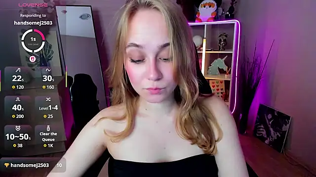 LianaBright online show from June 6, 1:45 am
