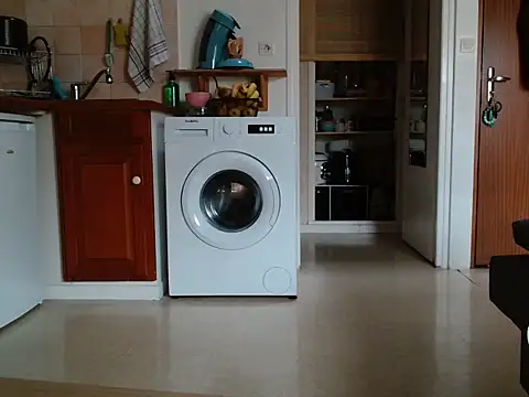 Lauzo21 online show from October 28, 2:12 pm