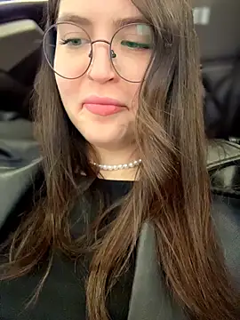 meow girl online show from February 23, 11:20 am