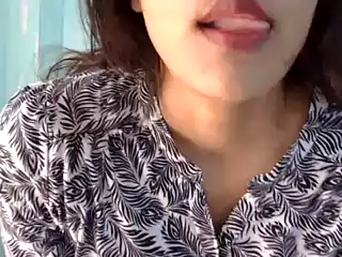 Nehasingh2024 online show from November 13, 8:57 am