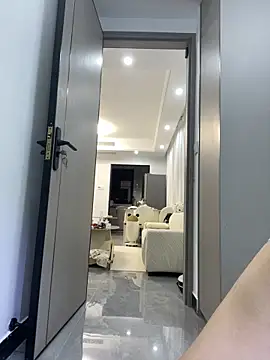 xyebobs online show from October 14, 1:03 pm