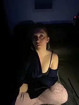 Stoner BarbieXX online show from May 12, 8:37 pm