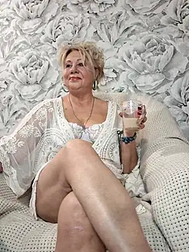 PALETT online show from November 7, 1:38 pm