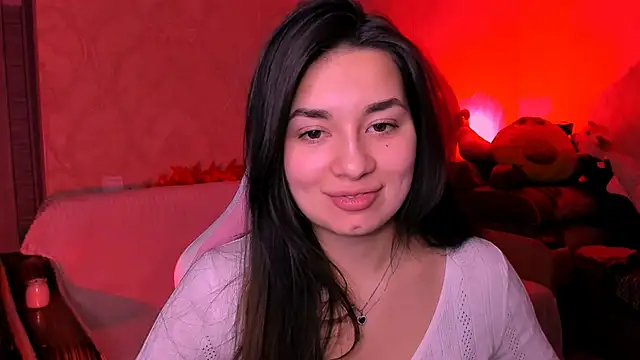 Swee Alicee online show from November 18, 7:04 pm