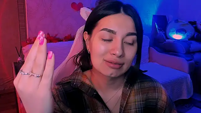 Swee Alicee online show from March 14, 6:58 am