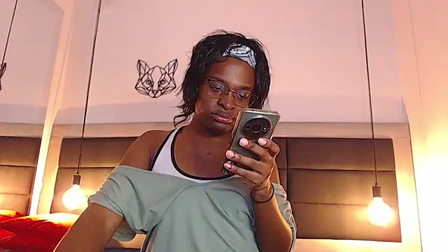 candy lovee69 online show from November 11, 10:18 pm