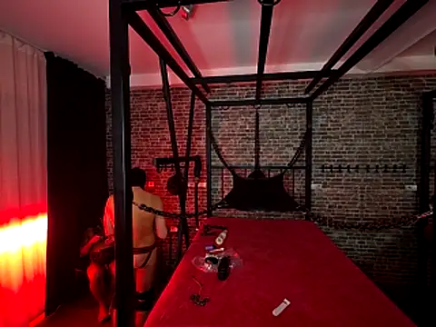 manforhotfun online show from April 21, 10:50 pm