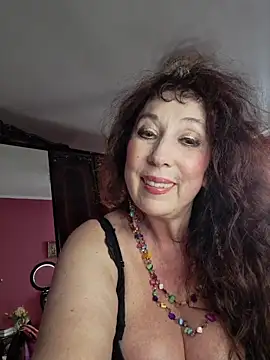 GypsyEsmeralda online show from April 25, 1:41 pm