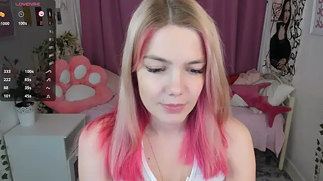 sweetty ashley online show from March 17, 9:08 pm