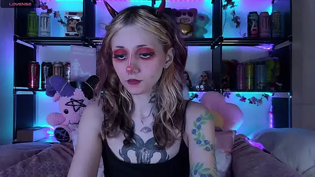  Devill Baby online show from May 21, 8:18 pm