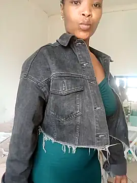 NunuBerry16 online show from October 16, 12:41 pm